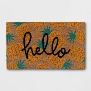 'Hello' Pineapple Doormat- 1'6"x2'6"